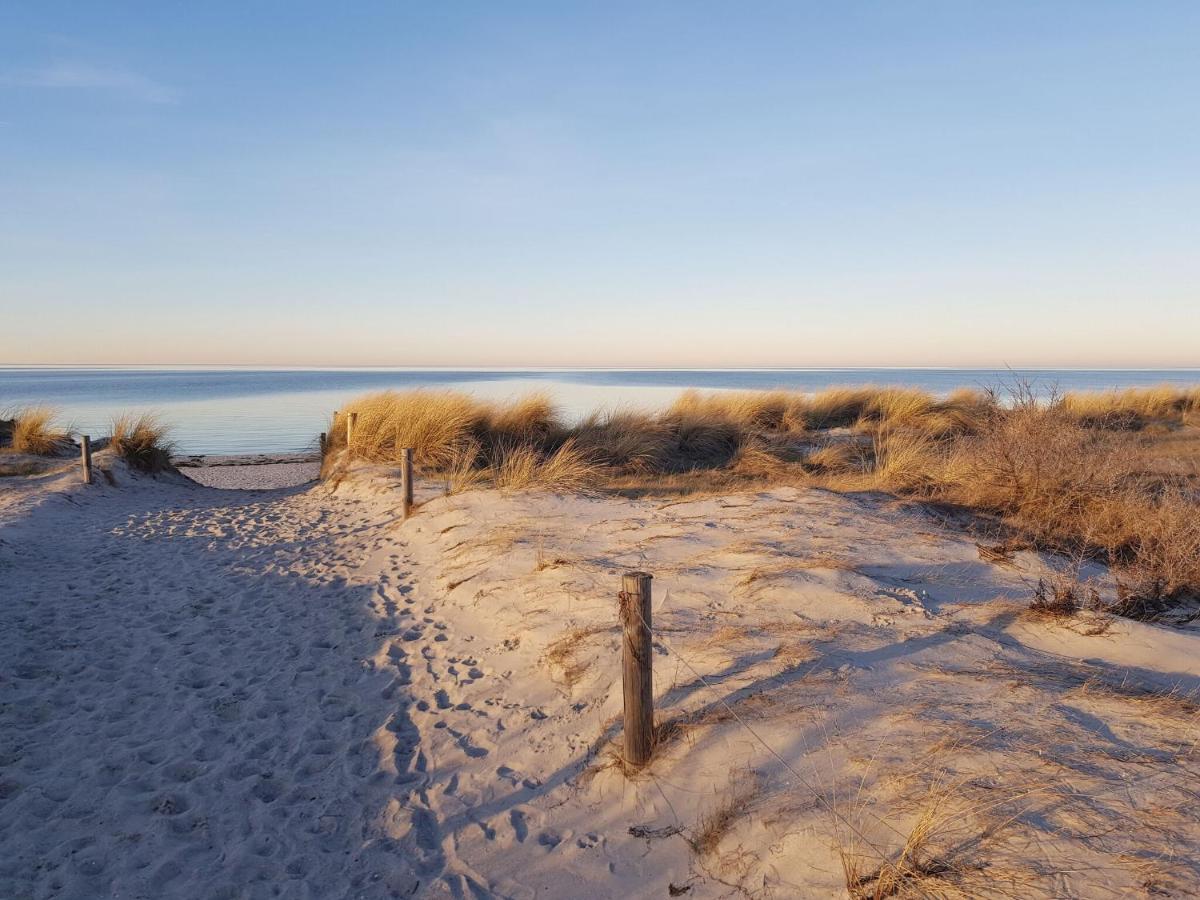 Holiday Home On The Island Of Poel With Sauna Esterno foto